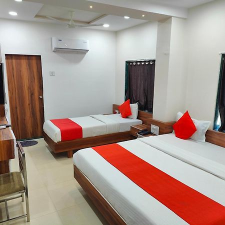 Hotel Nawanagar Residency Jāmnagar Extérieur photo